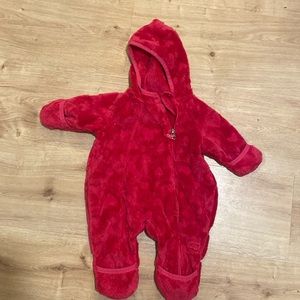 REI Baby Girls Heart Fleece Bunting Warm Onesie 3-6 mo.